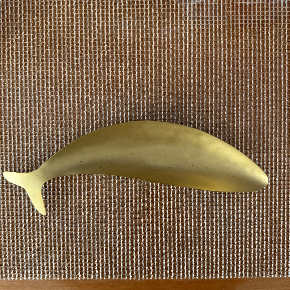Brass Whale Catch-All Tray (12") – Brushed Brass w/ Turquoise Patina Back - Picture 4 of 7